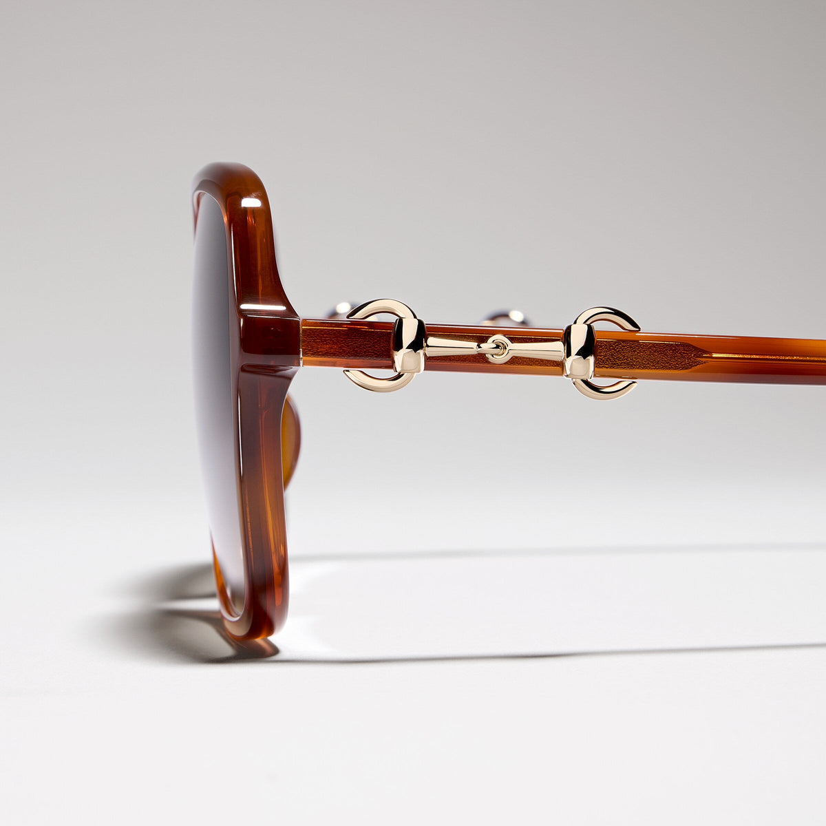 Gucci Women Butterfly-Frame Brown Tortoiseshell Sunglasses