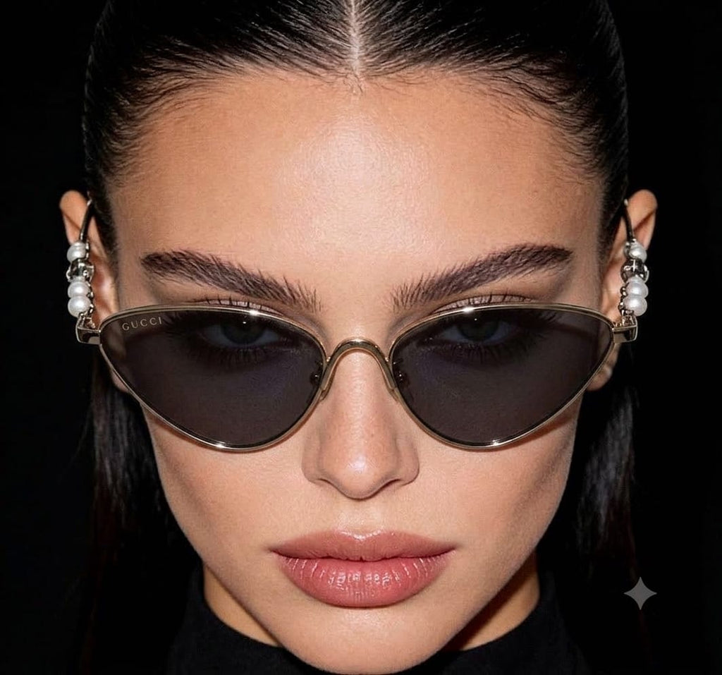 Gucci Women Perla Venere Cat-Eye Black Sunglasses