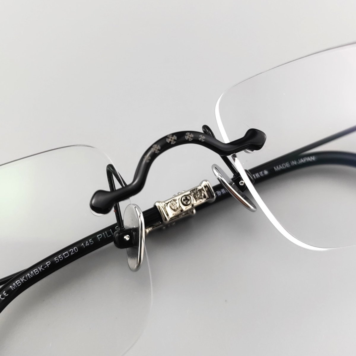 Chrome Hearts Unisex Style Pills III Titanium Rimless Square Glasses