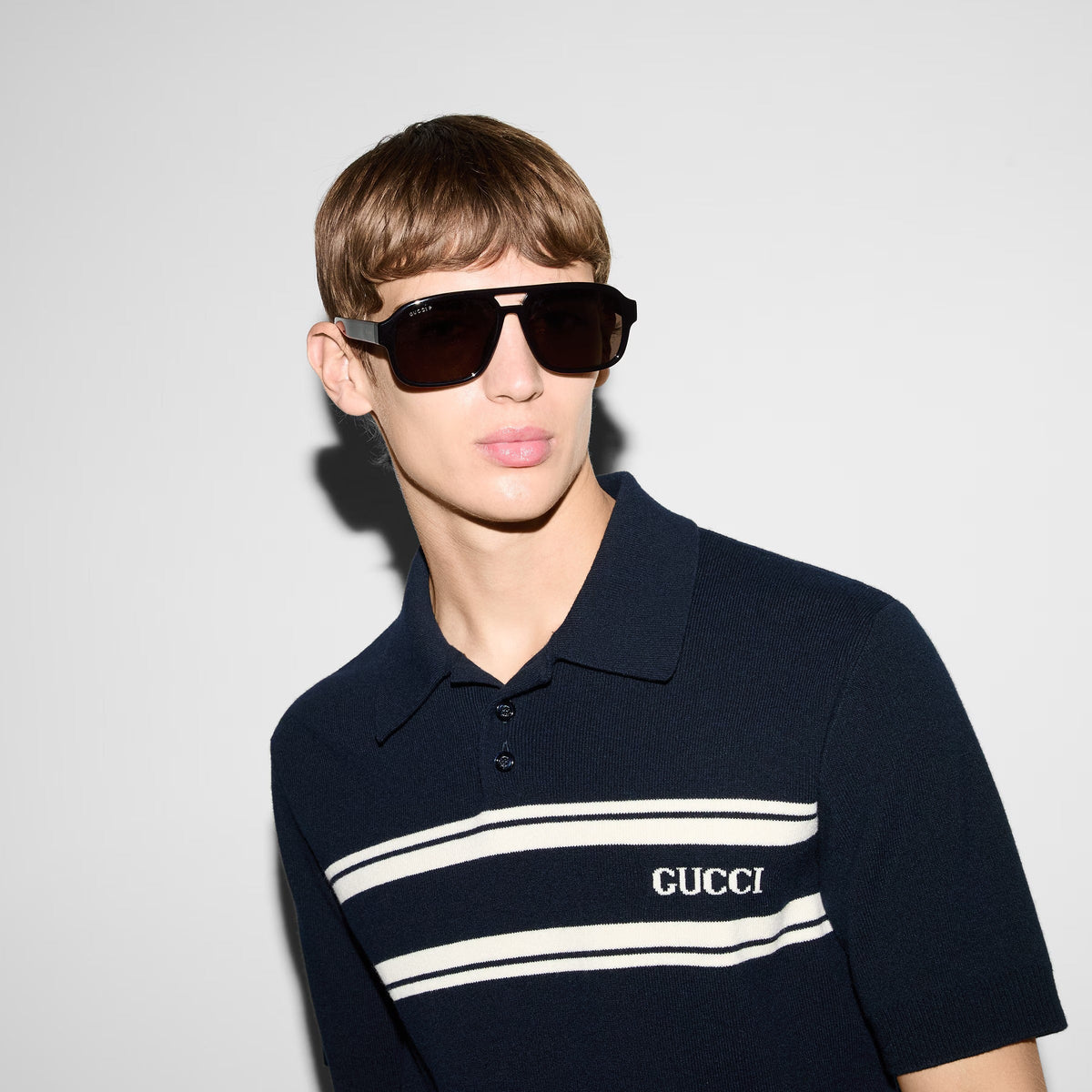 Gucci Women Navigator Frame Black Sunglasses