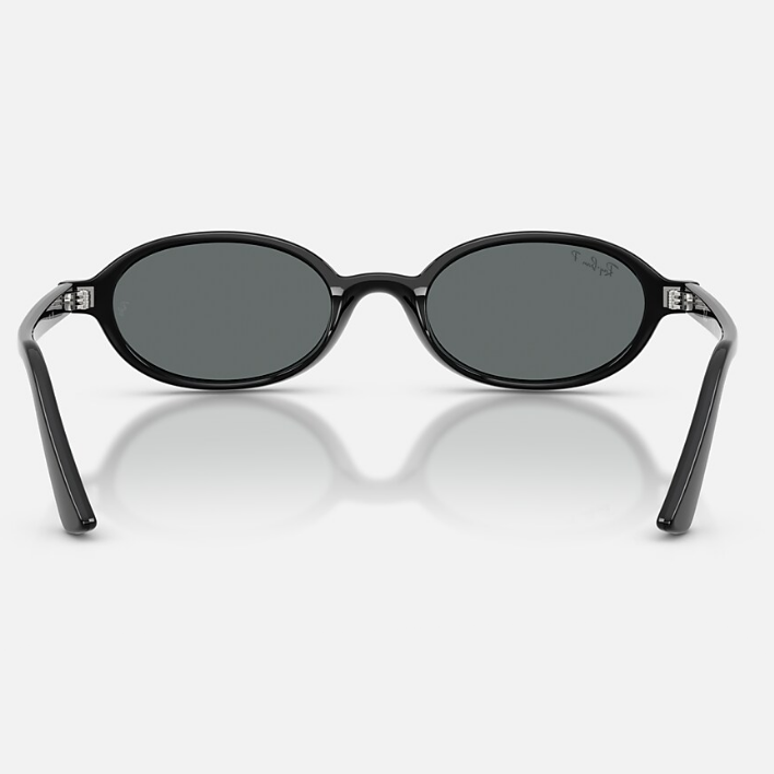 Ray Ban Women Oval Frame Polished Black Sunglasses