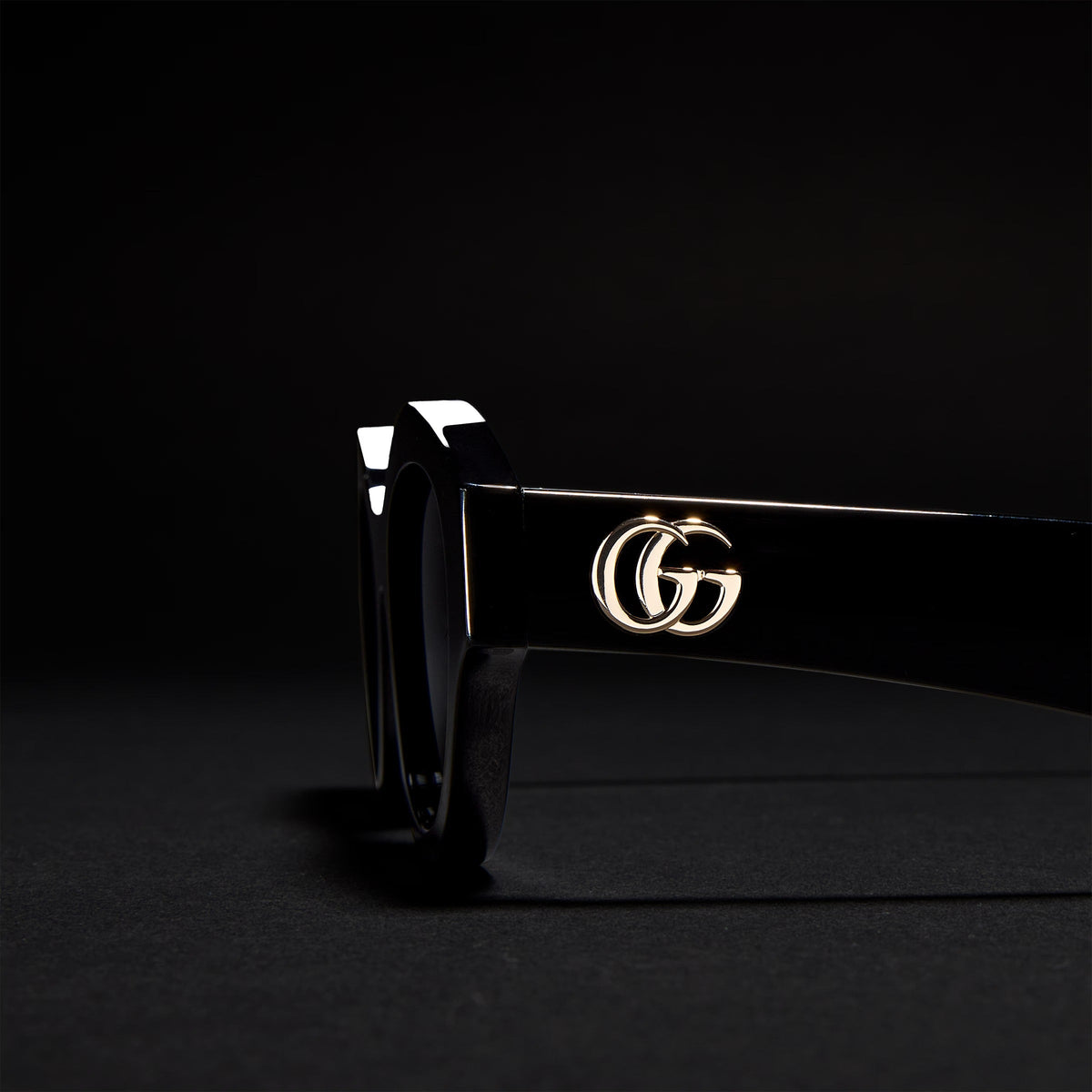 Gucci Women Cat-eye Frame Dark Black Sunglasses