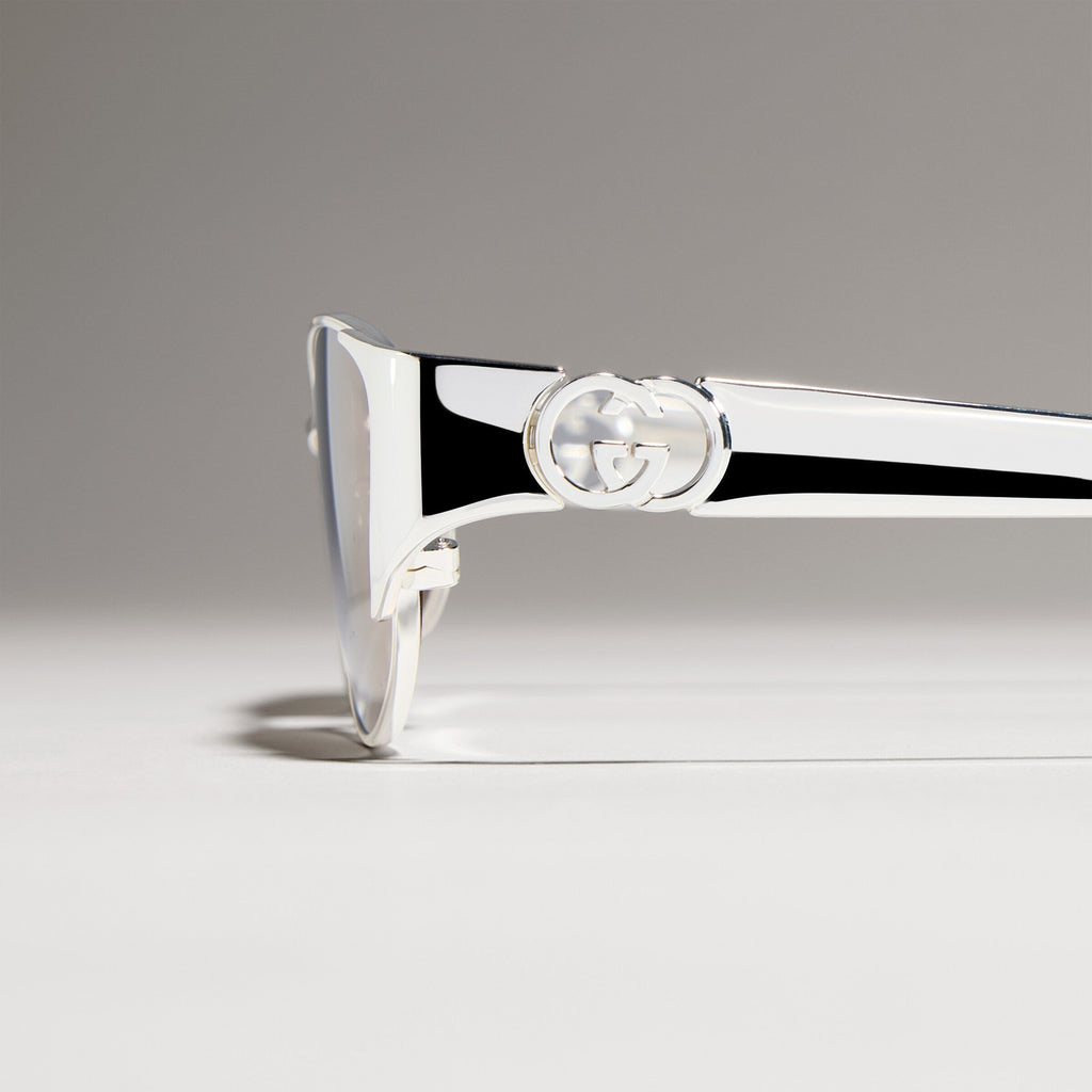 Gucci Women Oval Frame Silver sunglasses