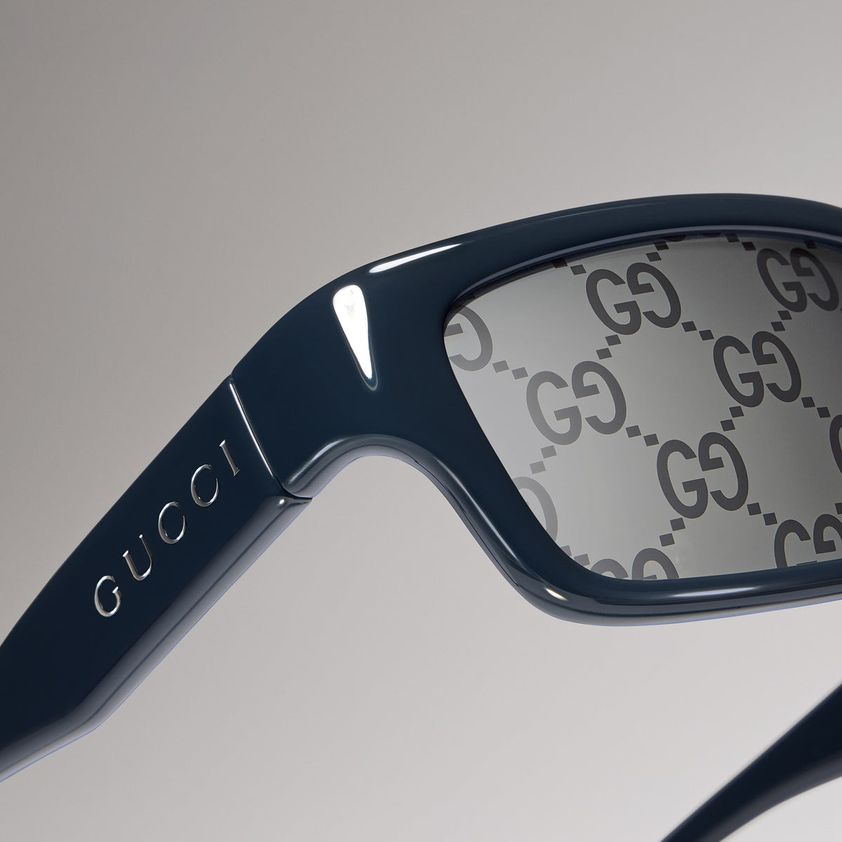Gucci Men Rectangular Frame Blue Sunglasses
