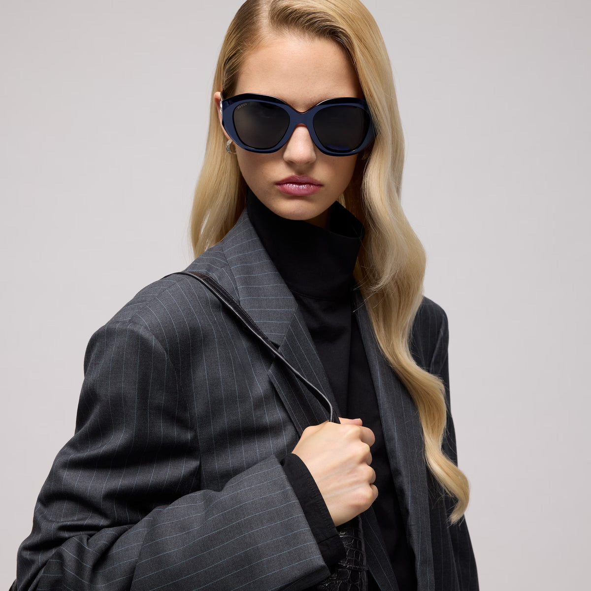 Gucci Women Geometric Frame Blue Sunglasses