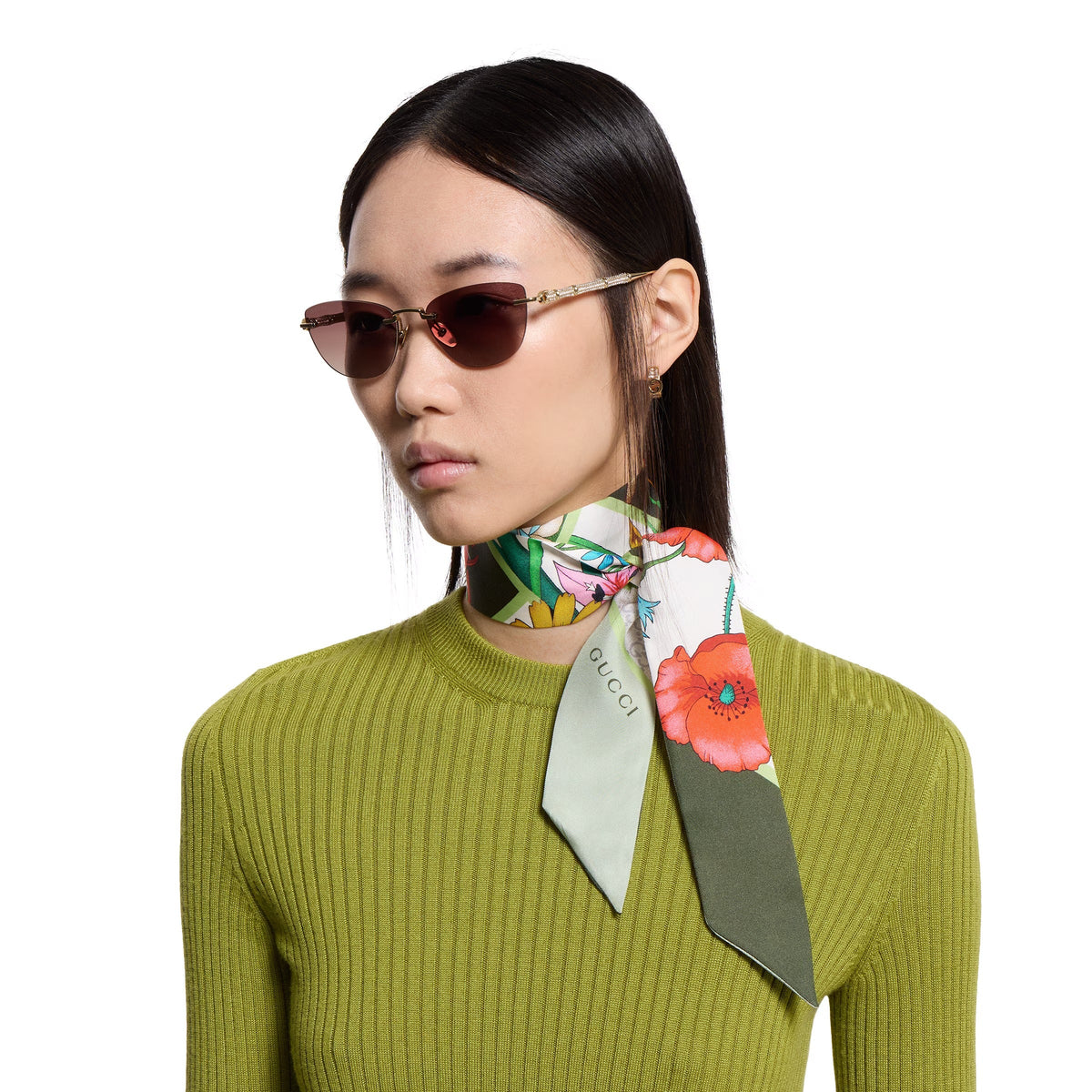 Gucci Women Cat-eye Frame Shiny Natural Gold sunglasses