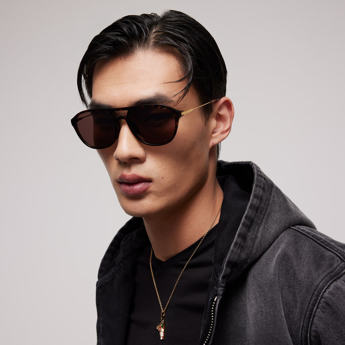 Gucci Men Specialized-fit Navigator Brown Tortoiseshell Sunglasses