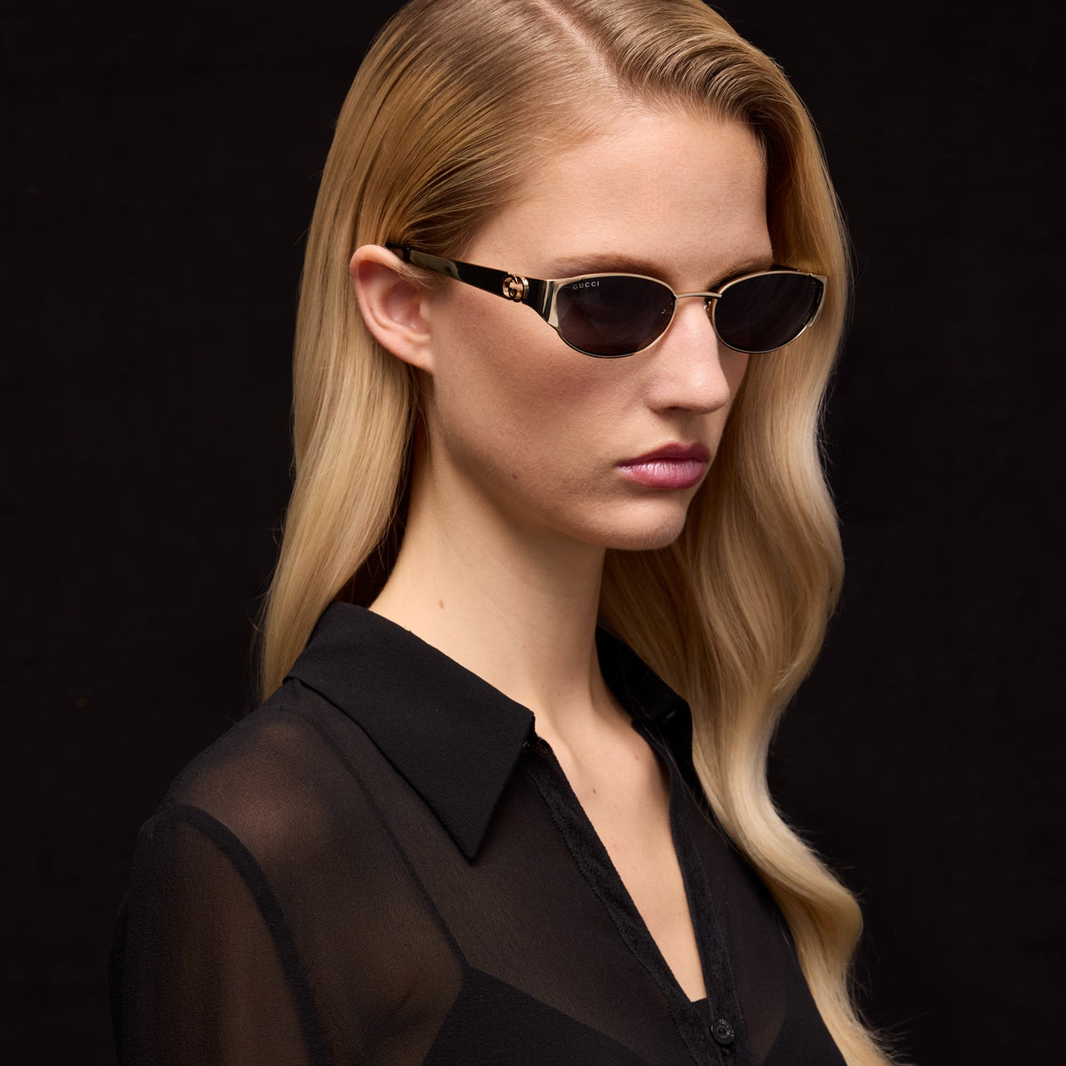 Gucci Women Oval Frame Gold Tone sunglasses