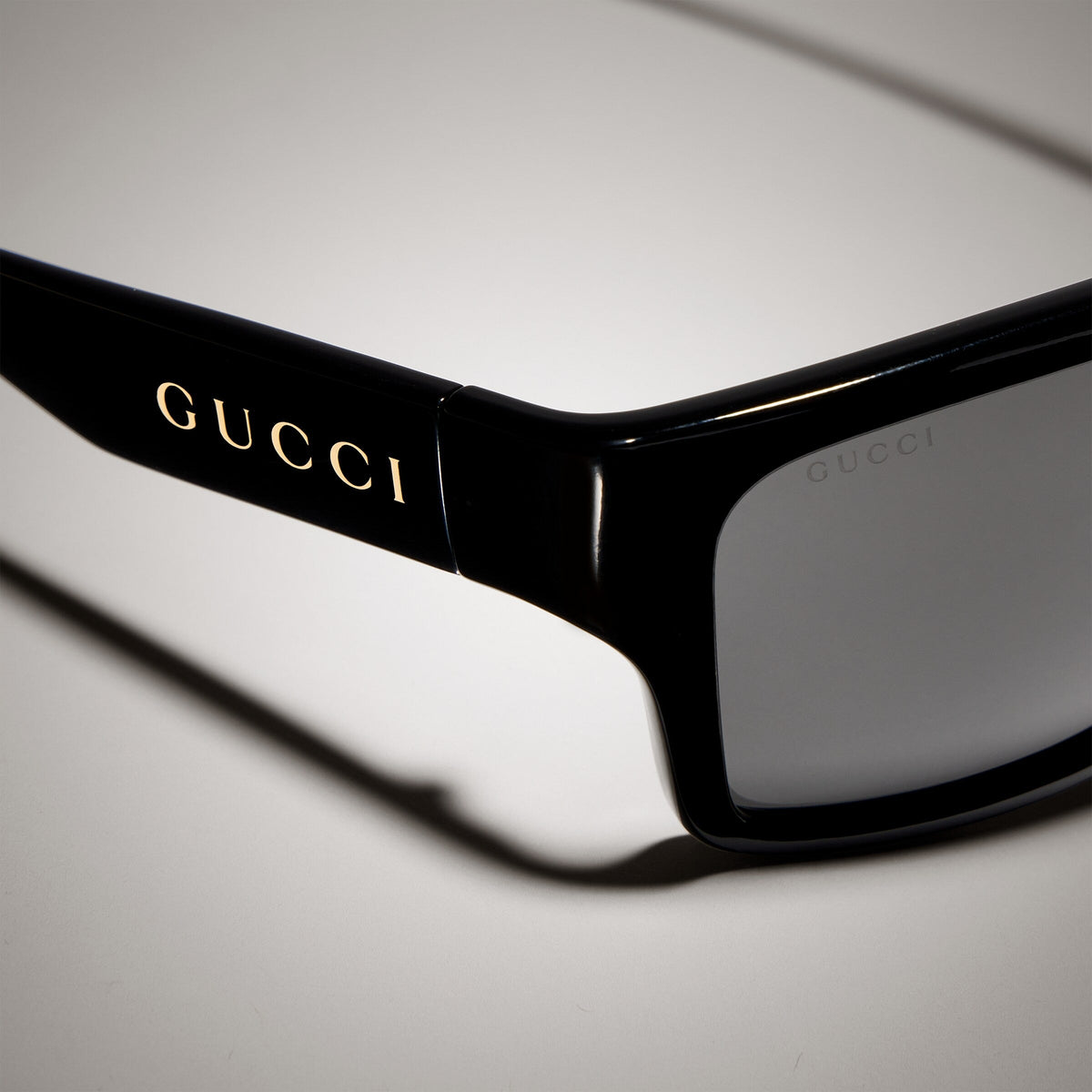 Gucci Men Geometric Frame Black Sunglasses