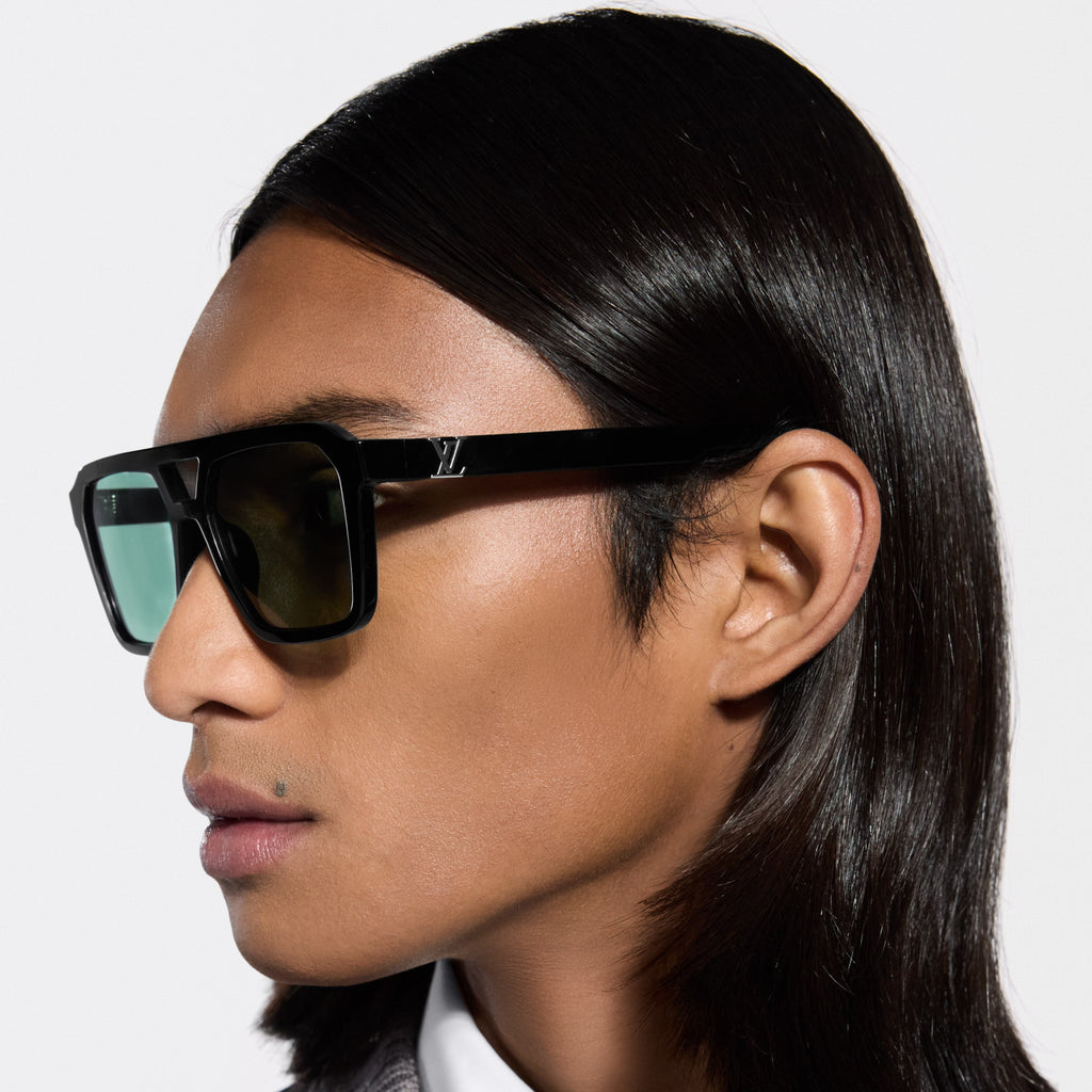 Louis Vuitton Men Square Pilot Frame Black Sunglasses